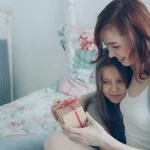 cadeau pour jeune maman fatiguee — Cadeau pour jeune maman fatiguée : mode d'emploi