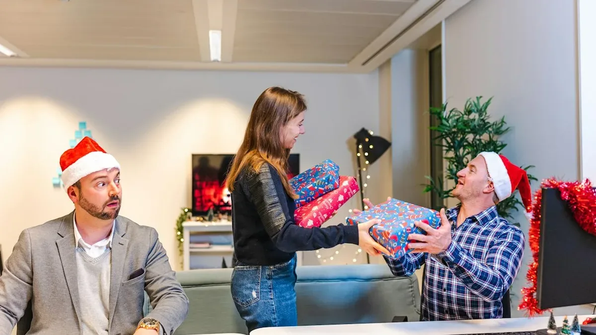 idee cadeau collegue de travail 10 euros — Idée cadeau collègue de travail 10 euros : comprendre et agir